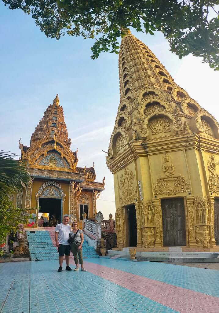 Authentic-Cambodia-Itinerary-11-days-Temple-in-battambang-1.jpg