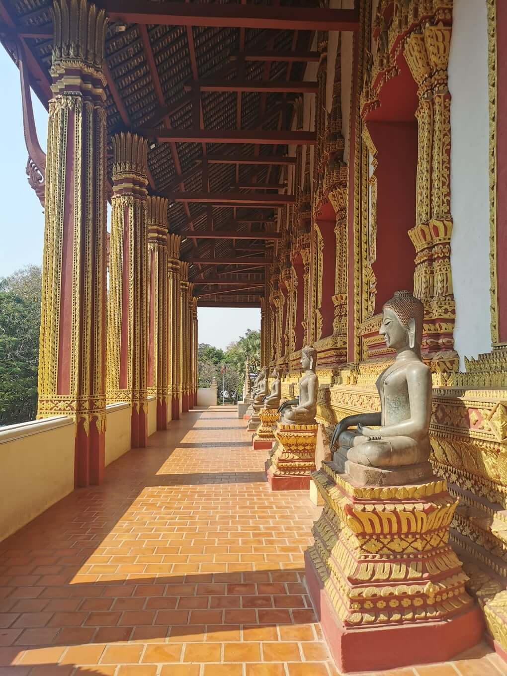 Authentic-Laos-Tour-18-Days-Haw-Phra-Kaew-Vientiane-1.jpg