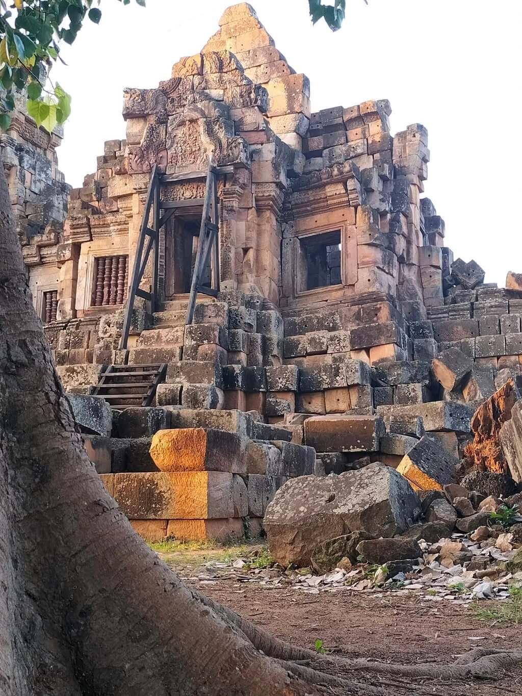 Cambodia-Trip-13-Days-Angkor-Wat-Siem-Reap-Battambang-6.jpg