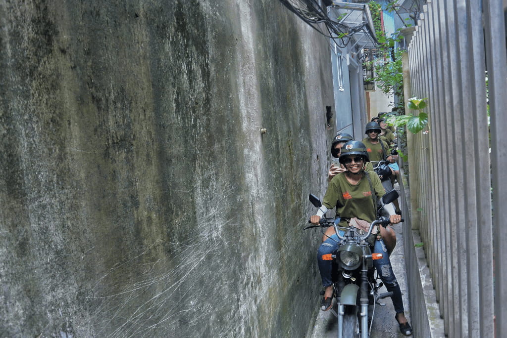 Hanoi-motorbike-tour-3.jpg