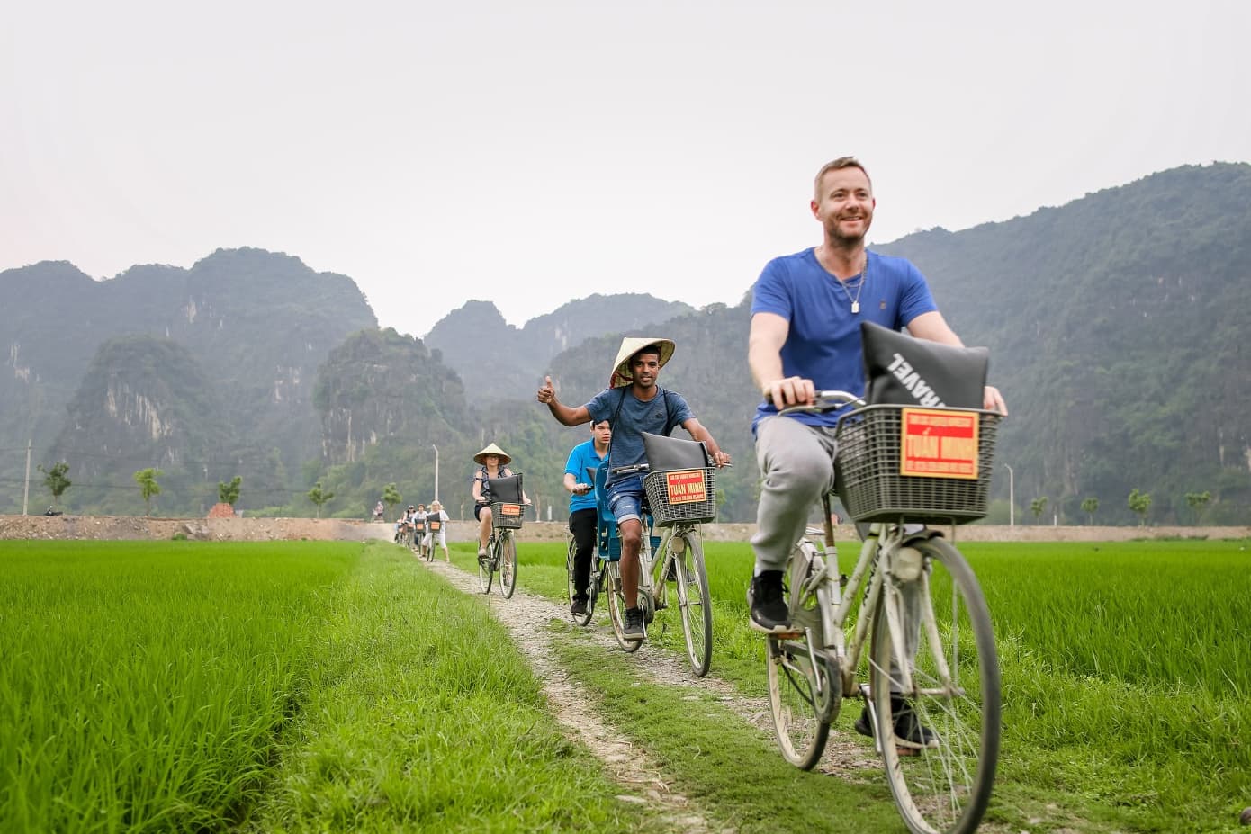 Highlights-Vietnam-Tour-7-Days-ninh-binh-1.jpg