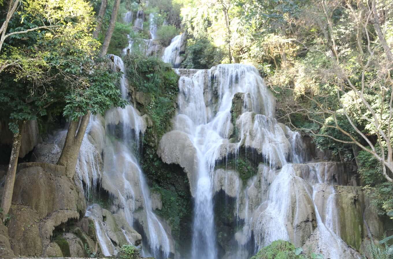 Luxury-Laos-Vacation-7-Days-Kuang-si-waterfall-4.jpg