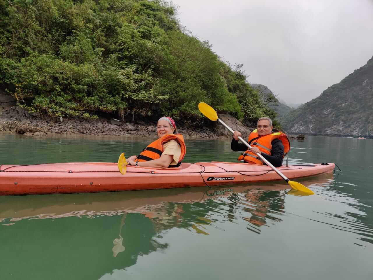 vietnam-family-holiday-16-days-halong-bay-kayaking-jpg