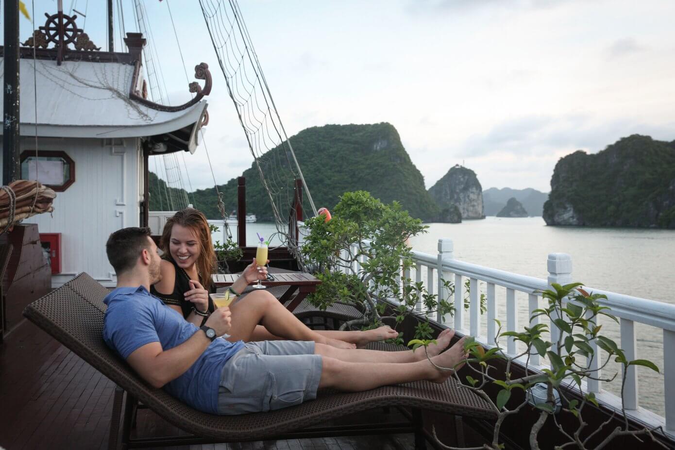 asia-authentic-travel-halong-bay-6.jpg