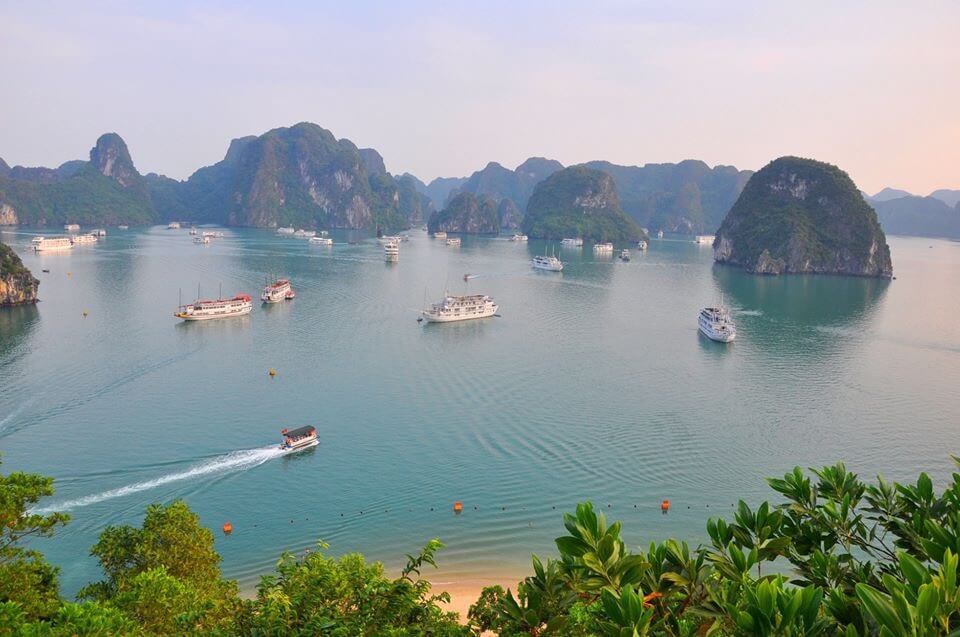 best-of-vietnam-and-cambodia-7-days-halong-bay-1.jpg